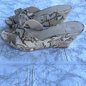 Women's J Litvack Snake Skin Wedges Size 8B Cross Front Slip-On Style Sandals